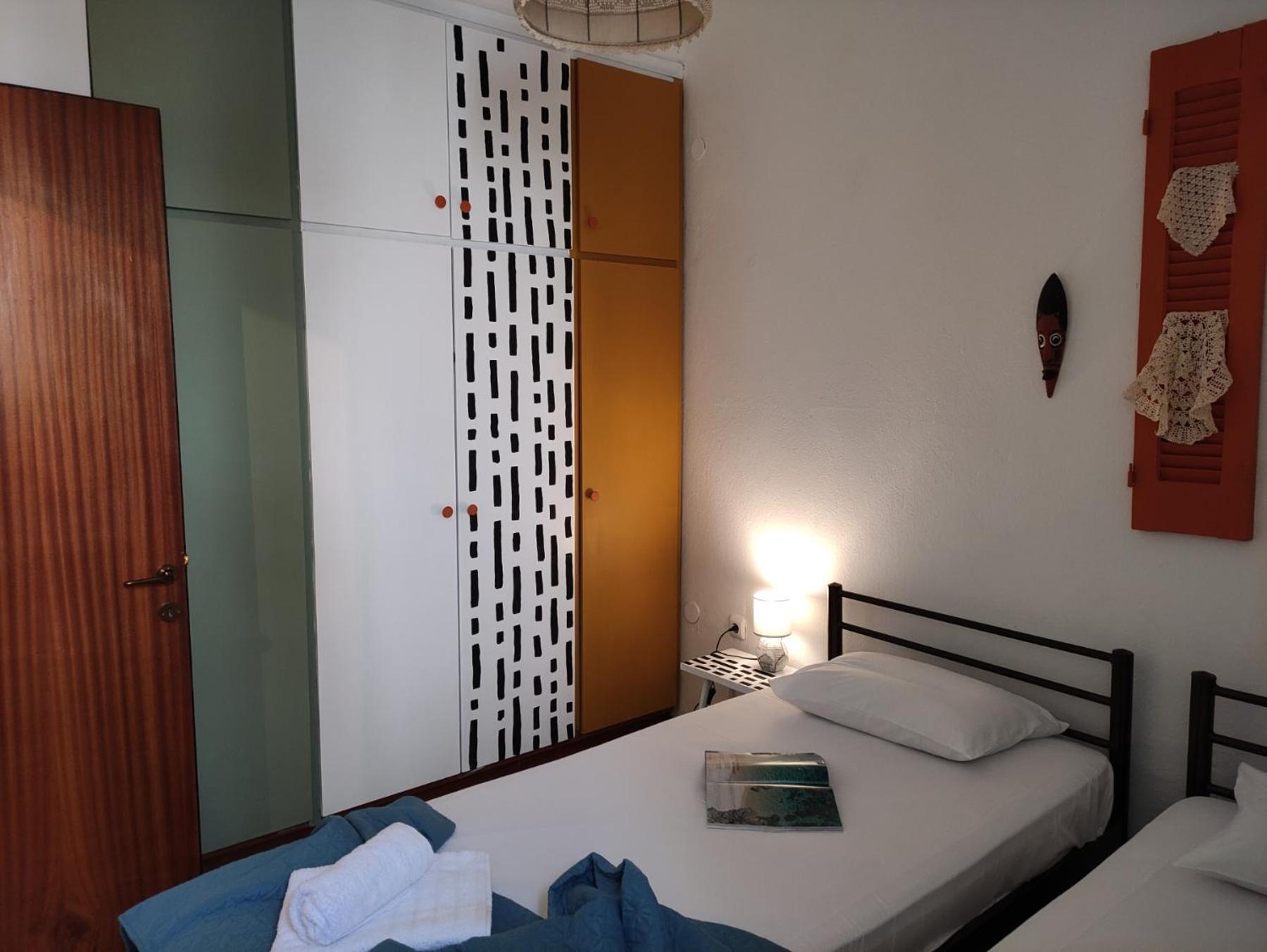 Seamoon Apartamento Néa Péramos Exterior foto